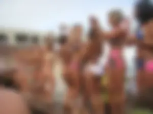 IOP Bikini Contest Drivin N' Cryin Show May 2009