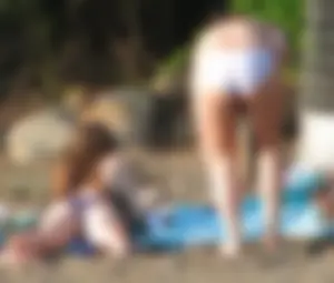 Bikini girls