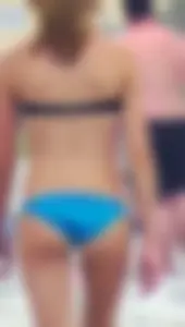 Cute bikini ass and gap