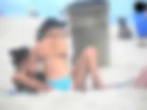 Lesbian finger bang on the sands of Venice Beach CA