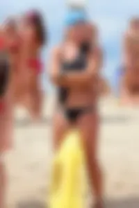 Lifeguard tournament girls on the beach