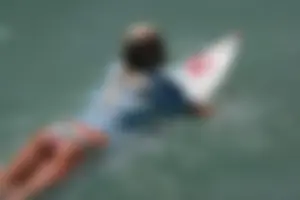 Candid surfing girls