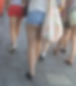 A couple girls out in shorts showing their ass cheeks
