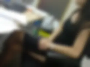 Hot candid office chick's crossed legs closeup creepshots