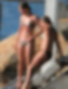 Bikini girls