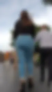 The boyfriend never found out that he was filming his girlfriend’s tremendous ass