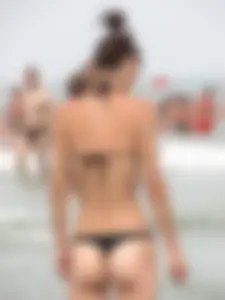 Candid beach and bikini babes
