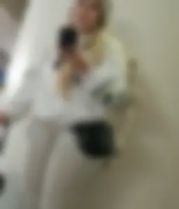 Short cap. Pawg white pants. Camel