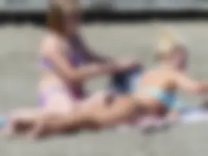 Bikini girls