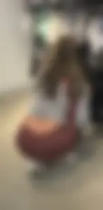 outrageously fat ass on this lulu employee