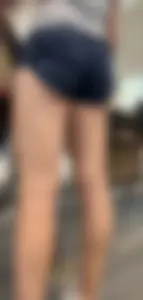College girl’s shorts are way too tight