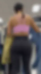 3 Milfs : 1 Natural and 2 BBL‘s