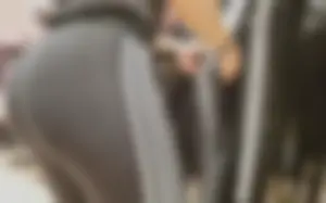 Insane bubble butt in adidas leggings