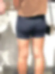Hot Candid Butt in Spandex Shorts And Nice Legs Creepshots