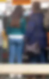 Stocky girls in tight blue jeans street market creepshots