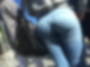 Craziest ass in super tight jeans! (Not OC)