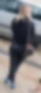 Blonde teen’s juicy booty in wet look leggings!