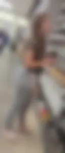 Blonde pawg ass eating sweatpants