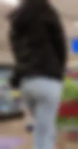 OC PERFECT BUTT in Tight Jeans
