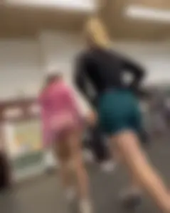 Cute babe with the Bubble but working Out  / Not OC