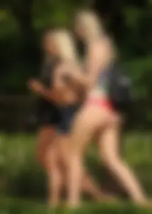 Bikini girls