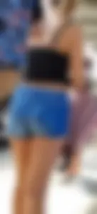 Sexy Candid Chick in a Top And Jean Shorts at the Public Train Station Creepshots