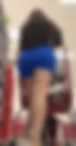 Insane latina MILF ass in yoga shorts (upshot)
