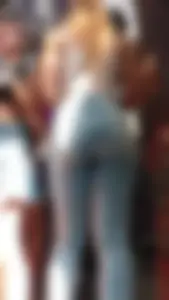 Milf latina con un culo delicioso
