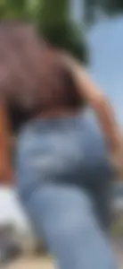 Nice view of a big ass armenian girl in jeans