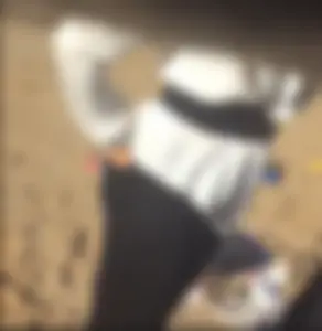 Candid Teen in Tight Black Pants at the Beach Creepshots