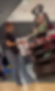 Victoria Secret Worker Babe, Nice Ass Bendover in Jeans. OC