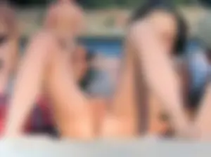 Bikini girls