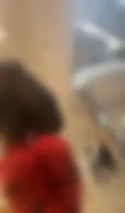 Massive PAWG ass in red leggings