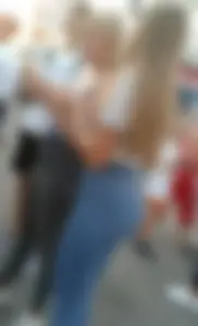 Blonde teen in tight jeans. Man I want to hit that