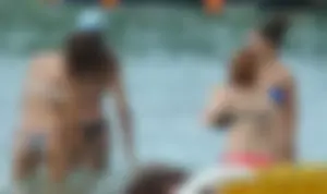 Amazing ebony ass in blue bikini with other sexy friends in bikinis