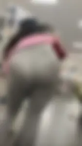 Asian with fat ass in yogas