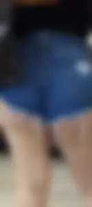 Cut off jeans shorts