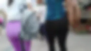 Team Yoga Latinas bubble butt