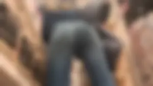 Cute Ass in Tight Jeans Bending Over (OC)