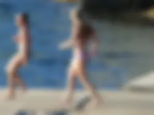 Bikini girls