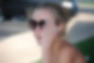 Various sexy girls at car washes in bikinis
