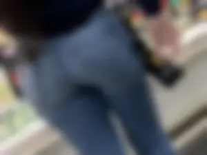 New haul of perfect ass coworker! (CLOSE UP)