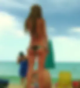 Bikini girls