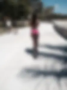 Bikini girls