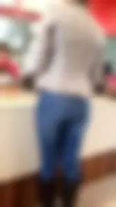 Latina Milf in tight jeans