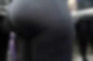 Huge ass in black leggings