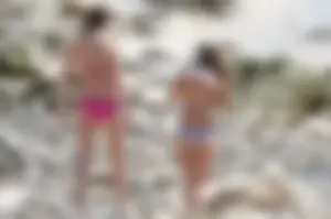 Bikini girls