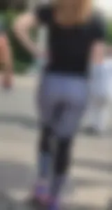 Sporty babe with a nice ass