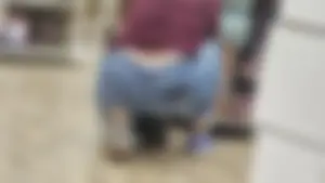 Dollar Tree Latina Milf whale tail vpl