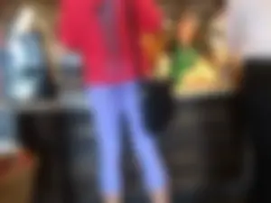 Starbucks milf sexy in light purple leggings with decent ass and mound